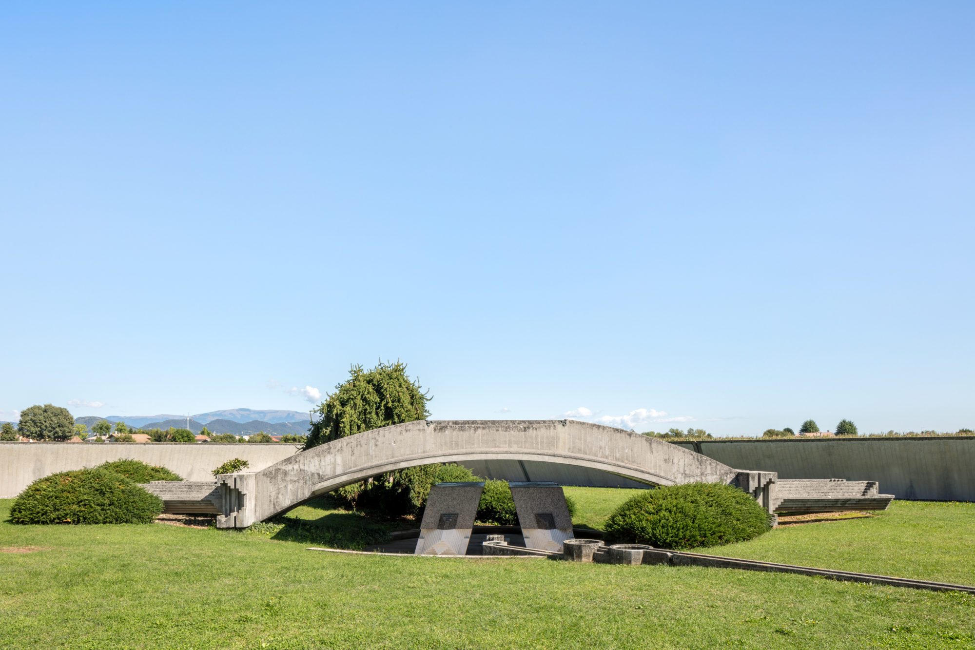 Carlo Scarpa Brion Sanctuary Cemetery Tomba