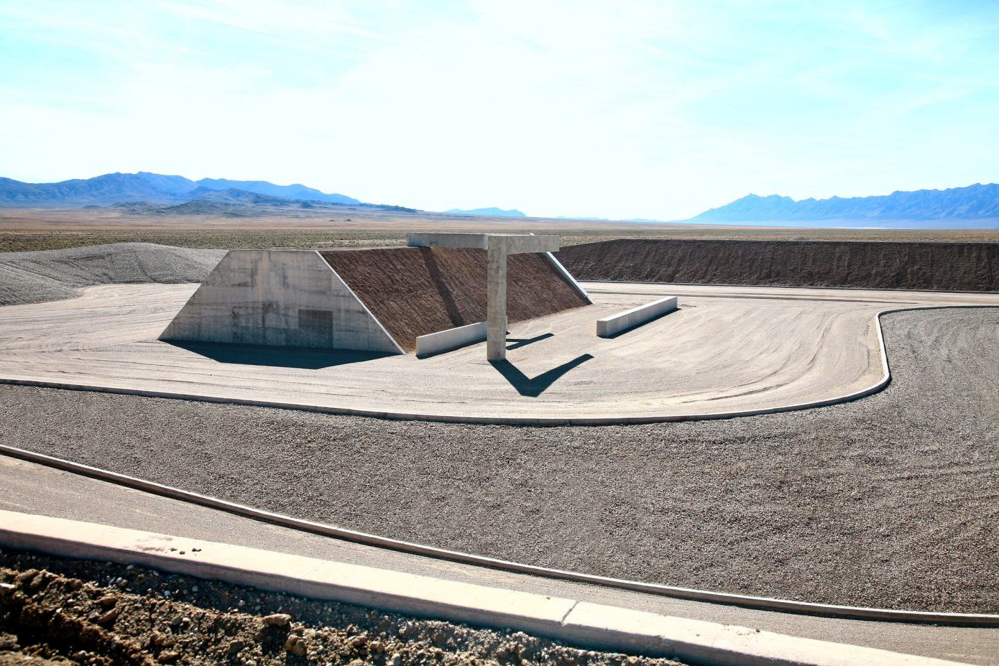The City Michael Heizer