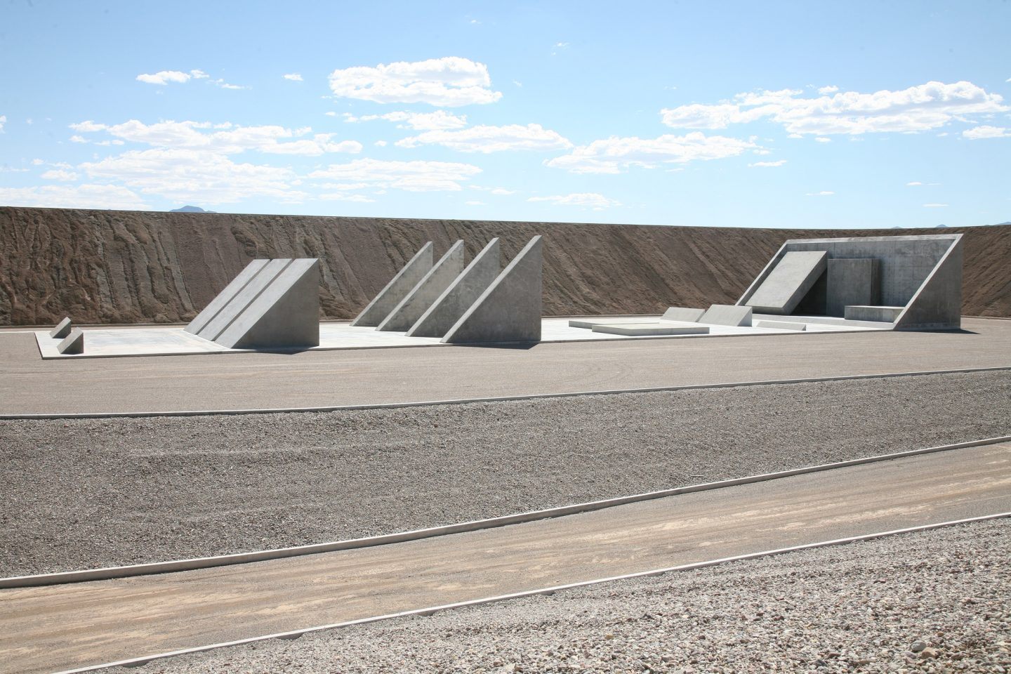 The City Michael Heizer