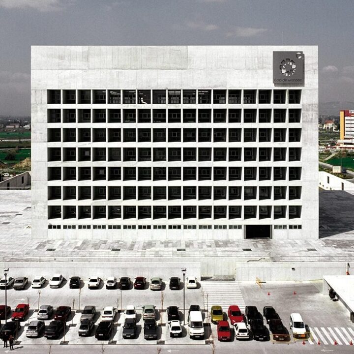 Caja Granada, Impluvium de luz, Alberto Campo Baeza