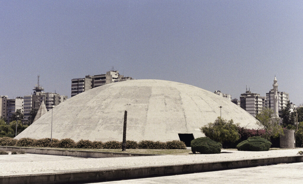 Niemeyer's experimental dome theater, Tripoli International Fair