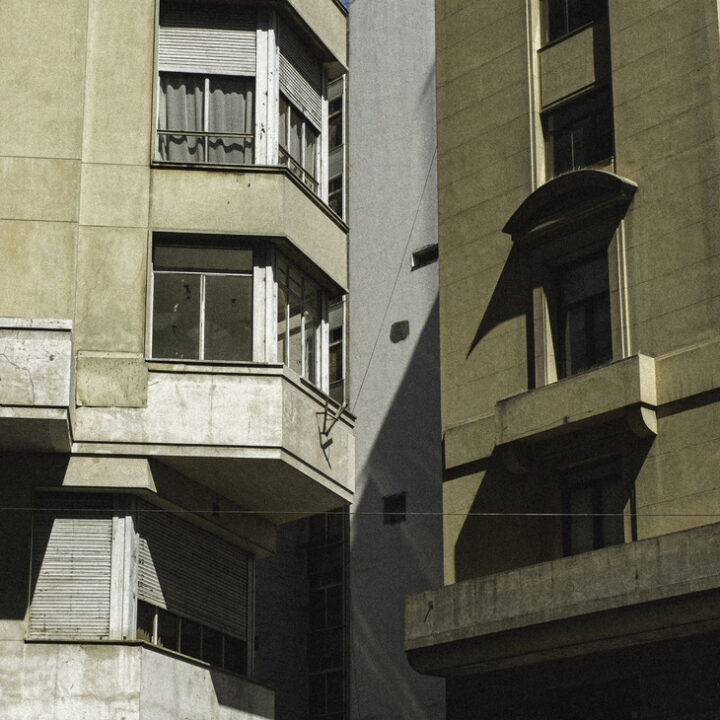 Confrontation and Reconciliation, a walk through the center of Buenos Aires