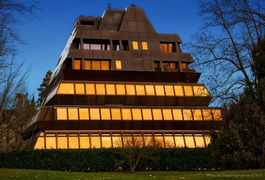 Ferrohaus Zurich Justus Dahinden