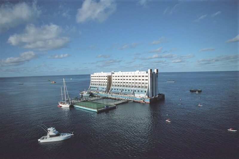 Haegumgang Hotel Great Bareer Reef Australia North Korea Vietnam